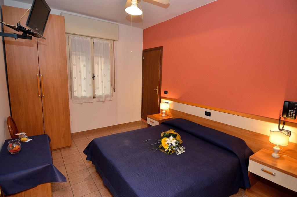 Hotel Amba Alagi Μαργκέρα Δωμάτιο φωτογραφία